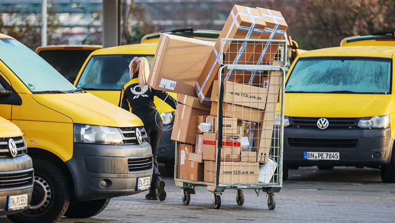 Yeni düzenlemeler yürürlükte: Aralıkta emeklinin de yüzü gülecek