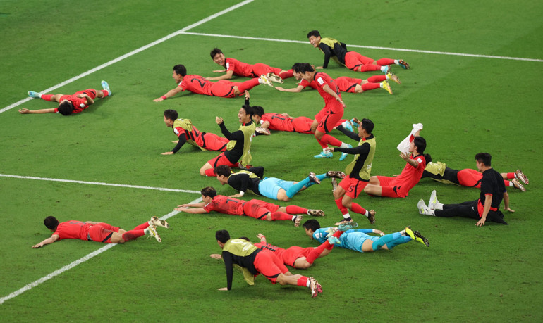 2022 Dünya Kupasında tarihi bir gün daha Güney Korenin 90+1 mucizesi, Uruguayda Luis Suarezin gözyaşları...