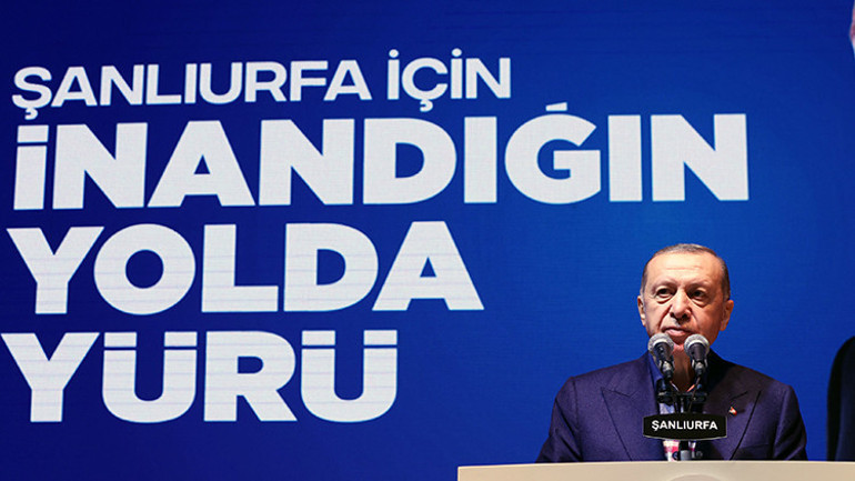 Son dakika: Cumhurbaşkanı Erdoğan: İthal ekonomi komiserlerine bel bağlayanlar, bu ülkenin geleceğine ışık tutamaz