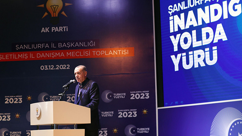Son dakika: Cumhurbaşkanı Erdoğan: İthal ekonomi komiserlerine bel bağlayanlar, bu ülkenin geleceğine ışık tutamaz