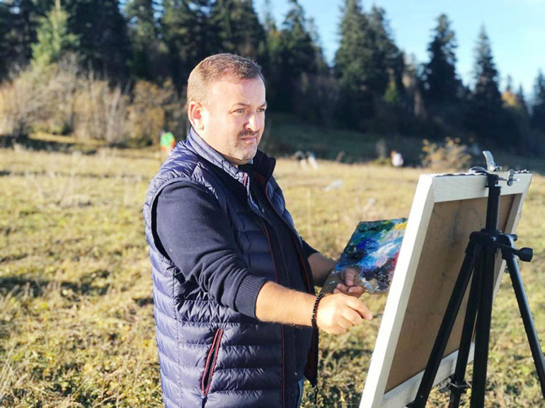 Gri siyasetin renkli yüzleri