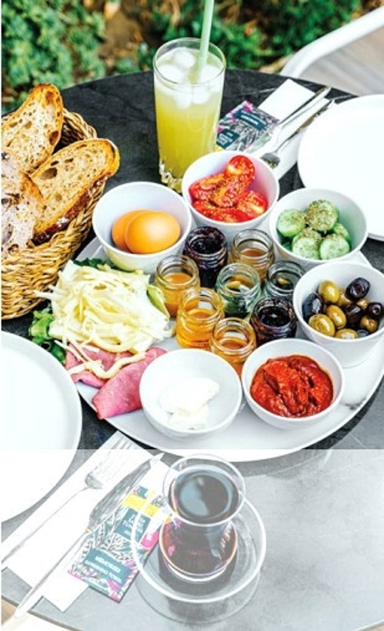 Bu da Zeynep’in bir dilim aşkı