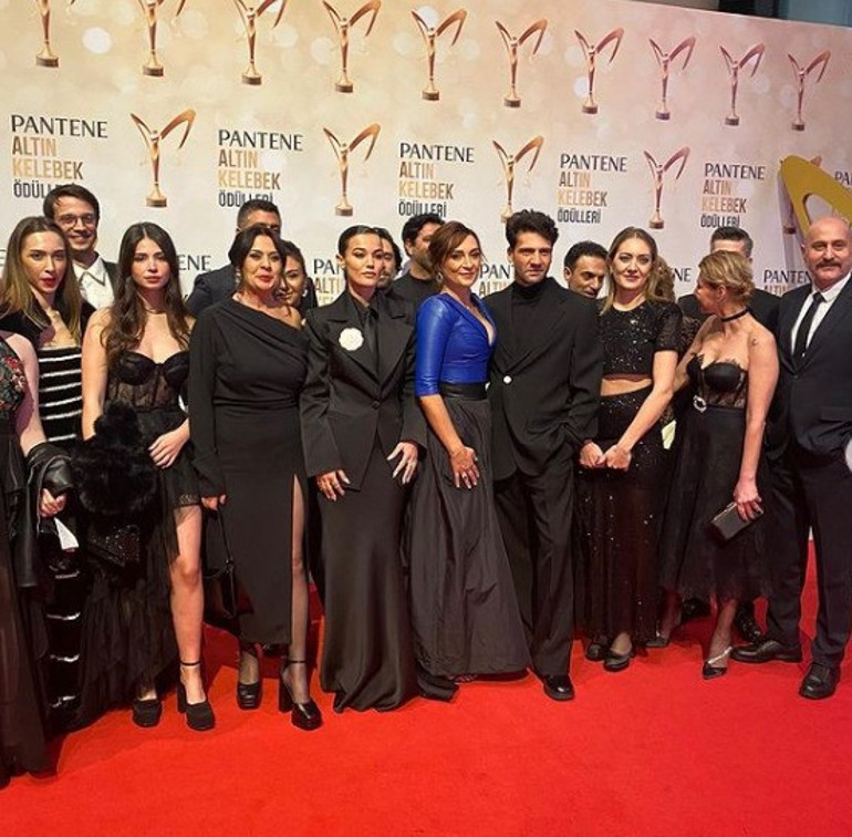 48. Pantene Altın Kelebek Ödül Töreninde şıklık yarışı