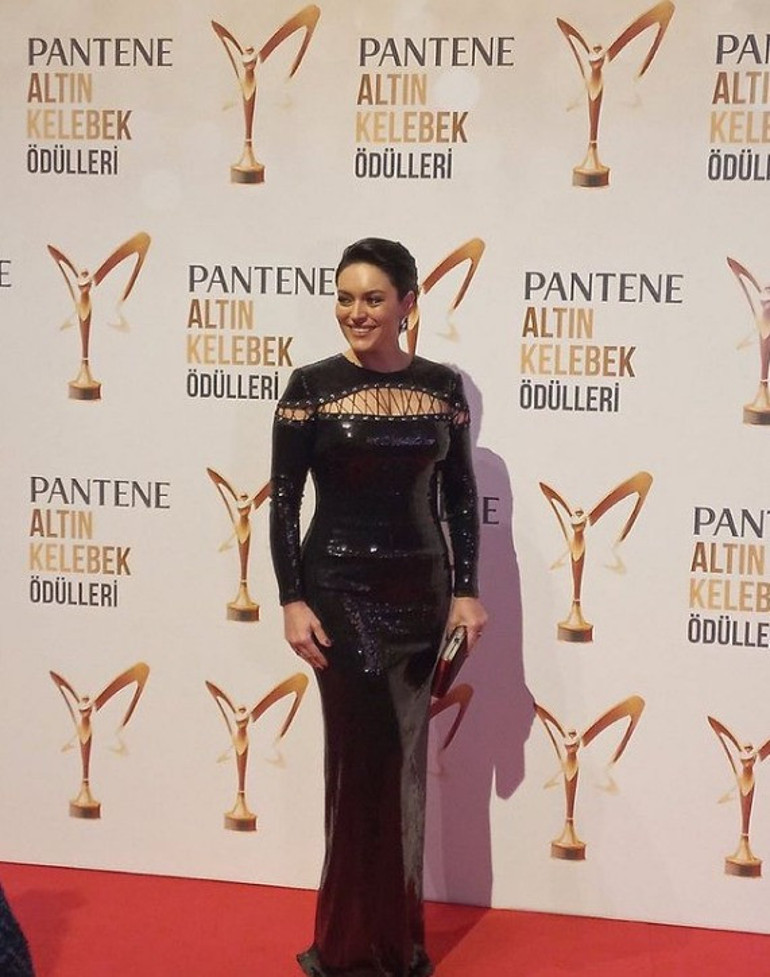 48. Pantene Altın Kelebek Ödül Töreninde şıklık yarışı