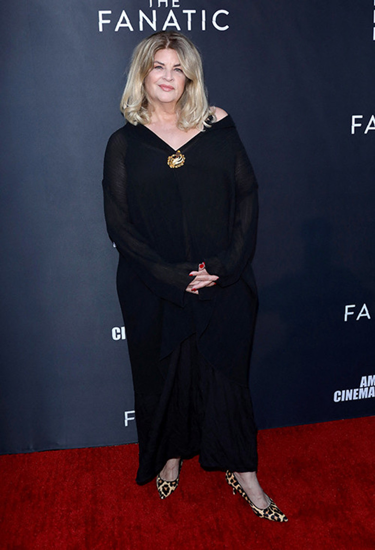 Son dakika… Hollywood’un en sevilen yüzlerindendi: Ünlü oyuncu Kirstie Alley 71 yaşında öldü