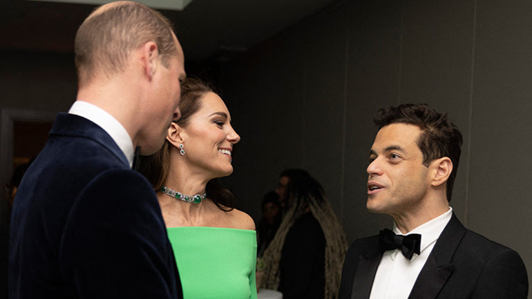 Eltiler savaşında son perde: Meghan, Katein elbisesinin benzerini giydi, Diananın yüzüğüyle saraya mesaj yolladı