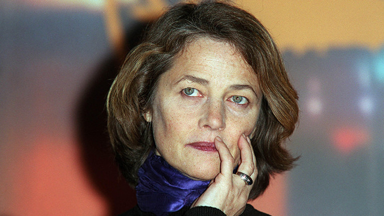 Hiç estetiği olmadığı için seksi rolleri kapabilmiş: Yıldız oyuncu ünlü aktörle kaçamağını ve açık evliliğini böyle anlattı