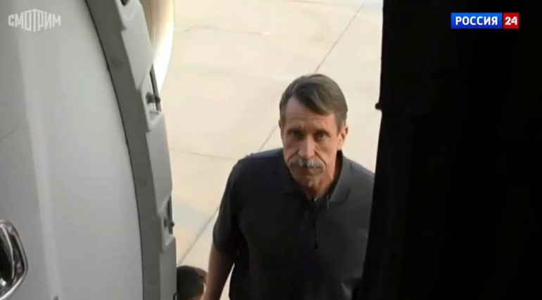 Rus ve ABDli yetkililer Abi Dabide... İşte tam o an  ABD bunun bedelini ağır ödeyecek