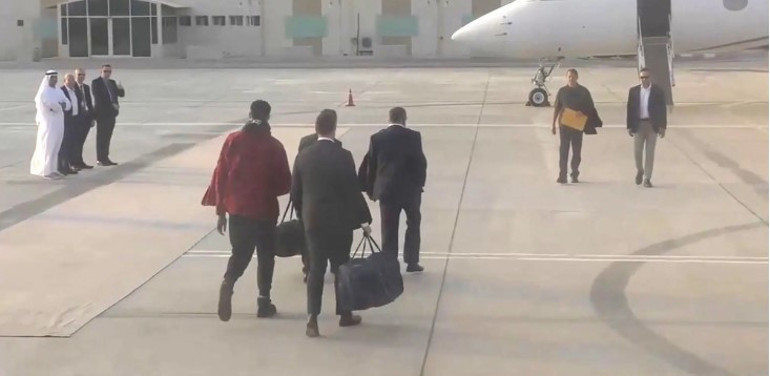 Rus ve ABDli yetkililer Abi Dabide... İşte tam o an  ABD bunun bedelini ağır ödeyecek