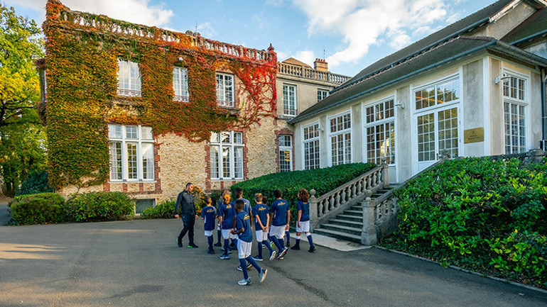 ‘Küçük prens’ Mbappé, Fransanın futbol fabrikasında yıldız olmak için nasıl yetiştirildi