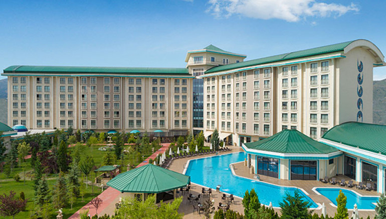 Yeni yıla, harika bir başlangıçla girin… Bu yılbaşında, kendinize ve sevdiklerinize bir tatil hediye edin