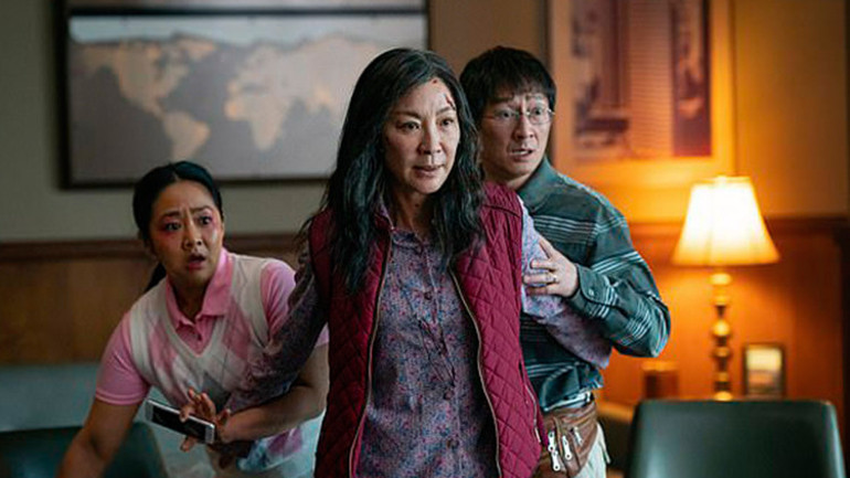 Tartışmalı ödül: Oscar’ın habercisi 80. Altın Küre’de adaylar açıklandı Eski ödüllerini iade eden Tom Cruise ve daha birçok başarılı oyuncu törende yok