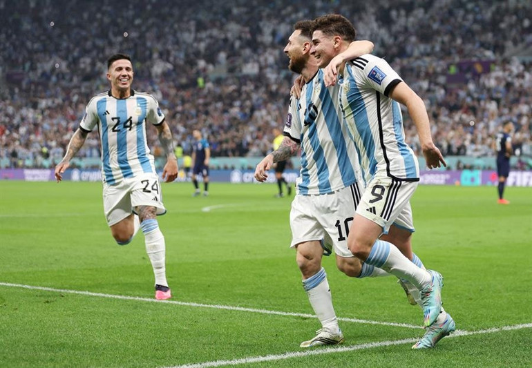 Dünya Kupasındaki Arjantin - Hırvatistan maçında Lionel Messi tarihe geçti