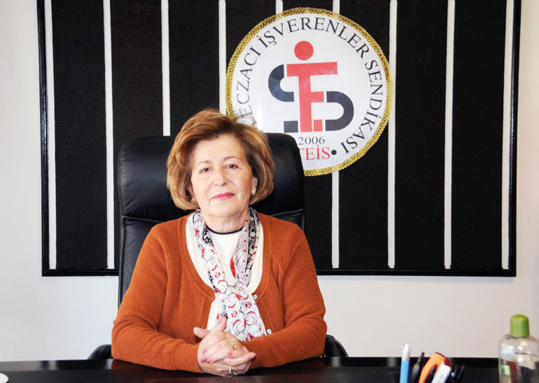 Hastalar eczane eczane dolaşıyor... 4 ilaçtan biri bulunamıyor