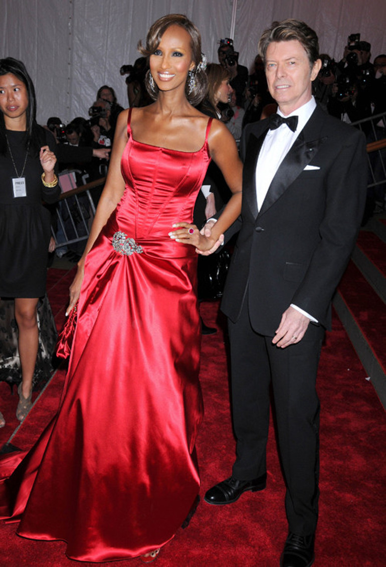 Nasıl büyük bir aşktı Öldü, ama ben hâlâ onunla evliyim: Bana öyle güzel kur yaptı ki