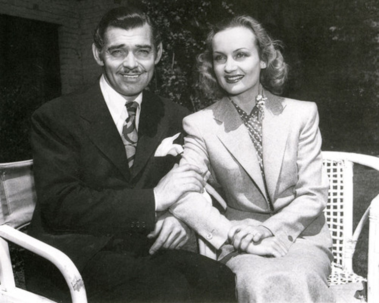 Nasıl büyük bir aşktı Öldü, ama ben hâlâ onunla evliyim: Bana öyle güzel kur yaptı ki