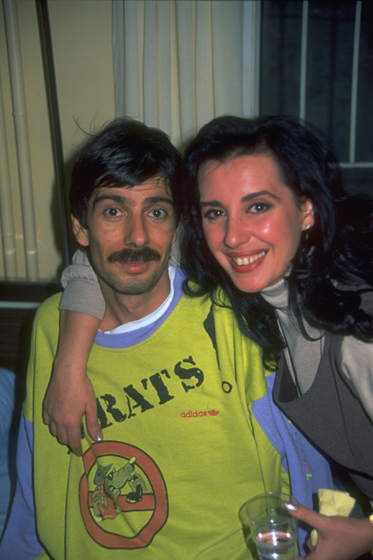 Nasıl büyük bir aşktı Öldü, ama ben hâlâ onunla evliyim: Bana öyle güzel kur yaptı ki