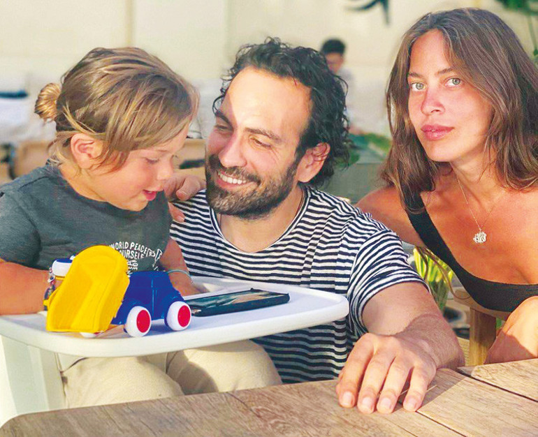 ‘Bazen derin depresyonların içinde kaybediyorum kendimi’