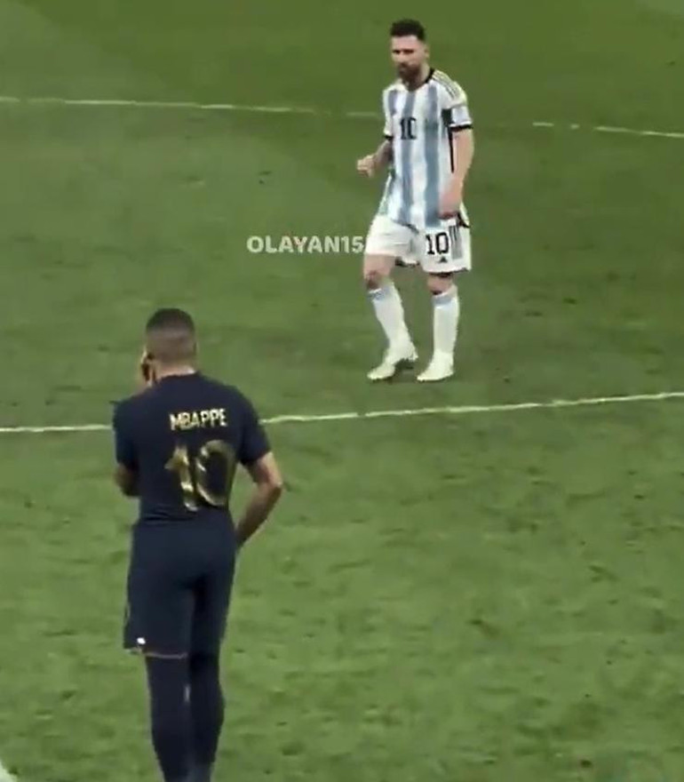 2022 Dünya Kupasında Messi ve Mbappe gerginliği Olay hareket... Televizyona yansımadı...
