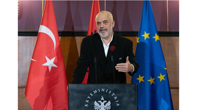 Arnavutluk, Bayraktar TB2 SİHA alım anlaşmasını imzaladı... “Türkiye ile aynı tarafta olmaktan gurur duyuyoruz”