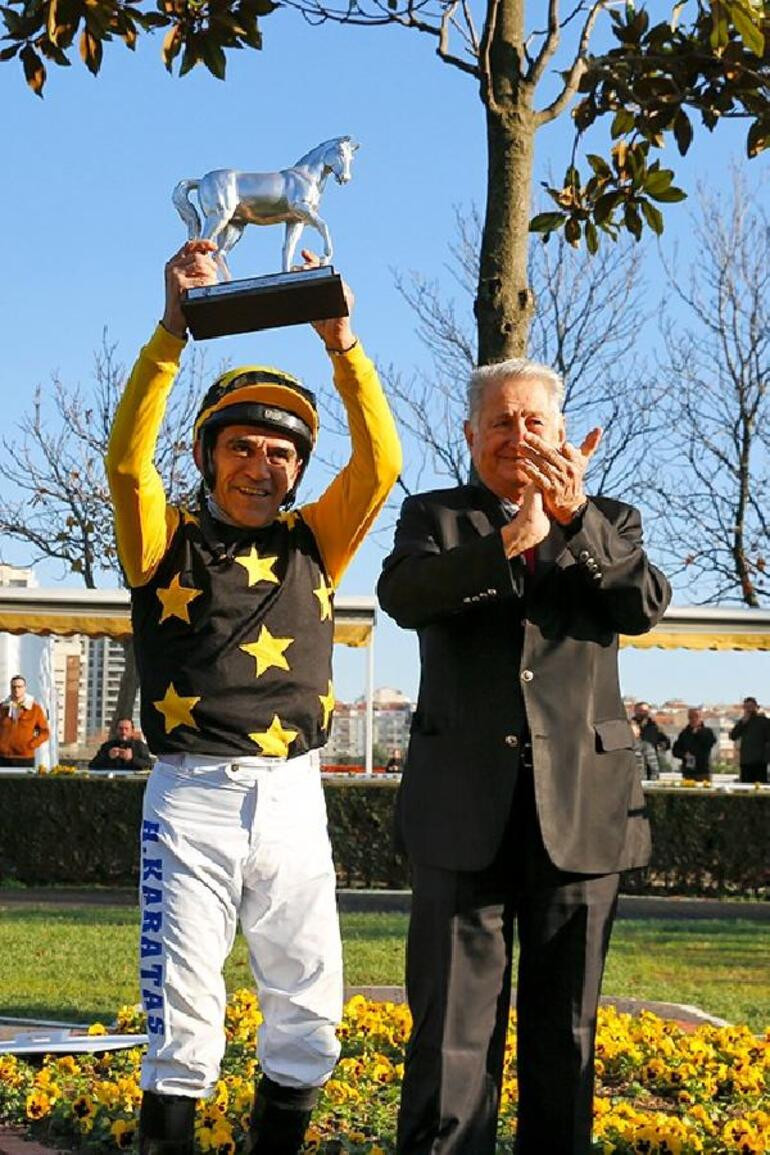 Halis Karataş 7 bininci yarışını kazandı