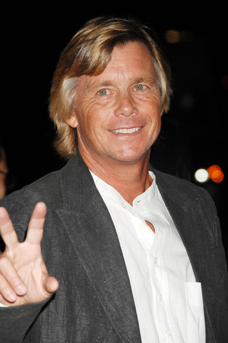 Bir kaza olmasın diye saçımı göğüslerime bantladılar