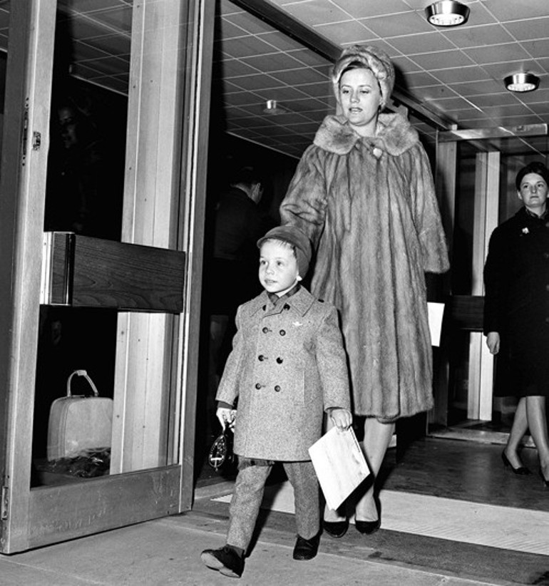 Bir ay içinde iki kez kaynana olmuştu: 20 kişilik koruma ordusuyla düğün hazırlığı