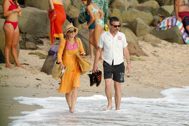 Ünlü oyuncunun çocuklarının dadısıydı, sonra onun karısı oldu