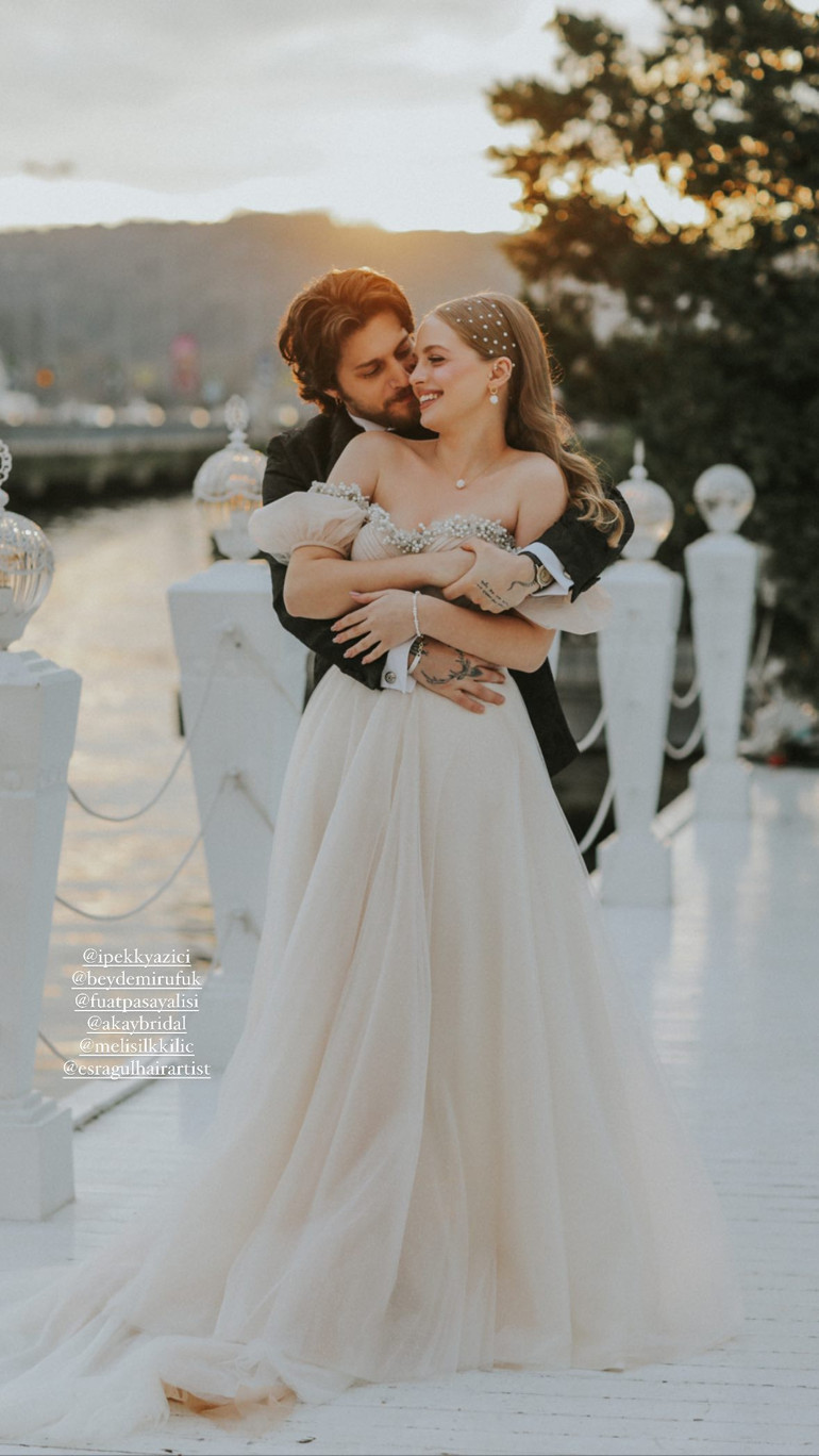 İki ay önce Roma’da evlenmişlerdi… Yalıda muhteşem düğün