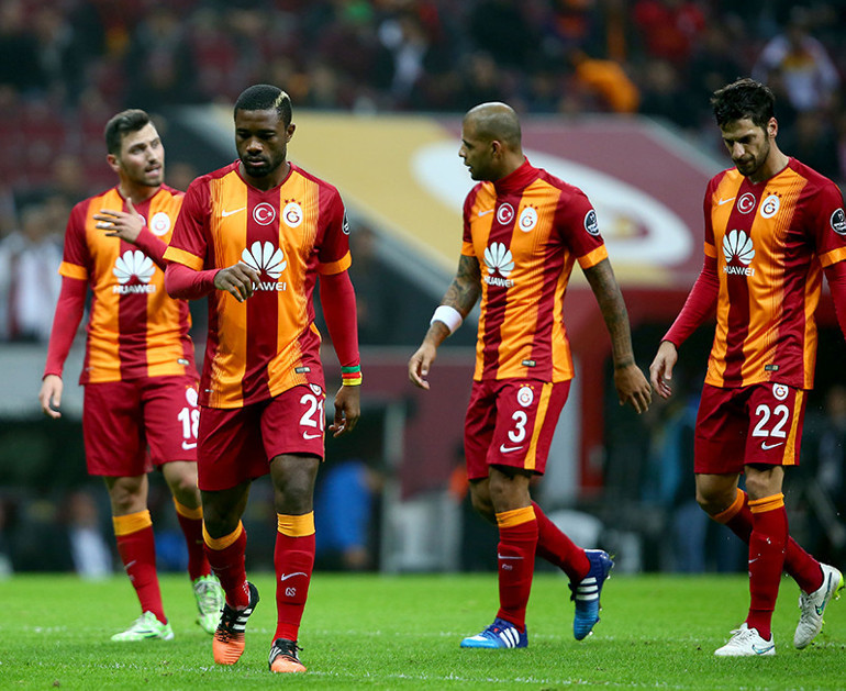 Aurelien Chedjoudan Galatasaraydaki eski hocasına salvolar: Oynamak istemiyoruz dedik, anlamadı | Tünelde bizden korkarlardı