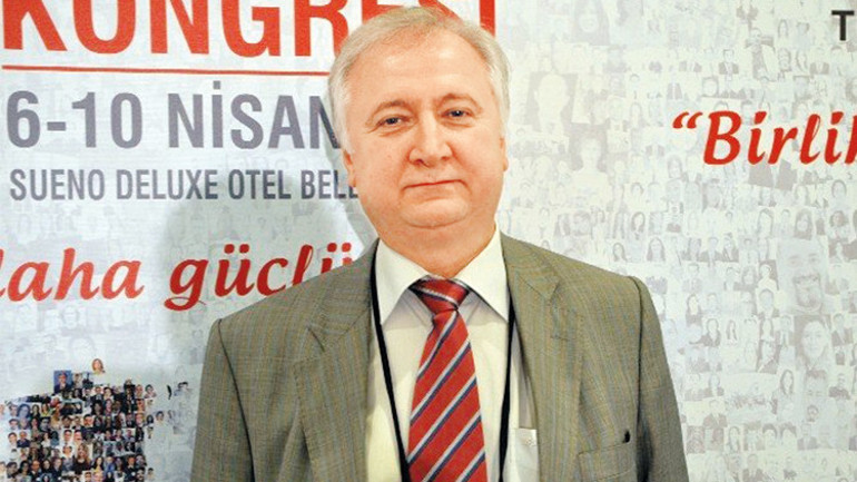 Her 3 kişiden biri kuru kuru öksürüyor