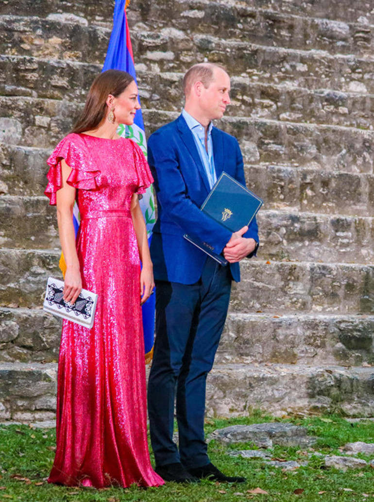 Herkes ona tutumlu diyordu: Sermayeyi elbiseye yatırdı... Eski Kate yok artık