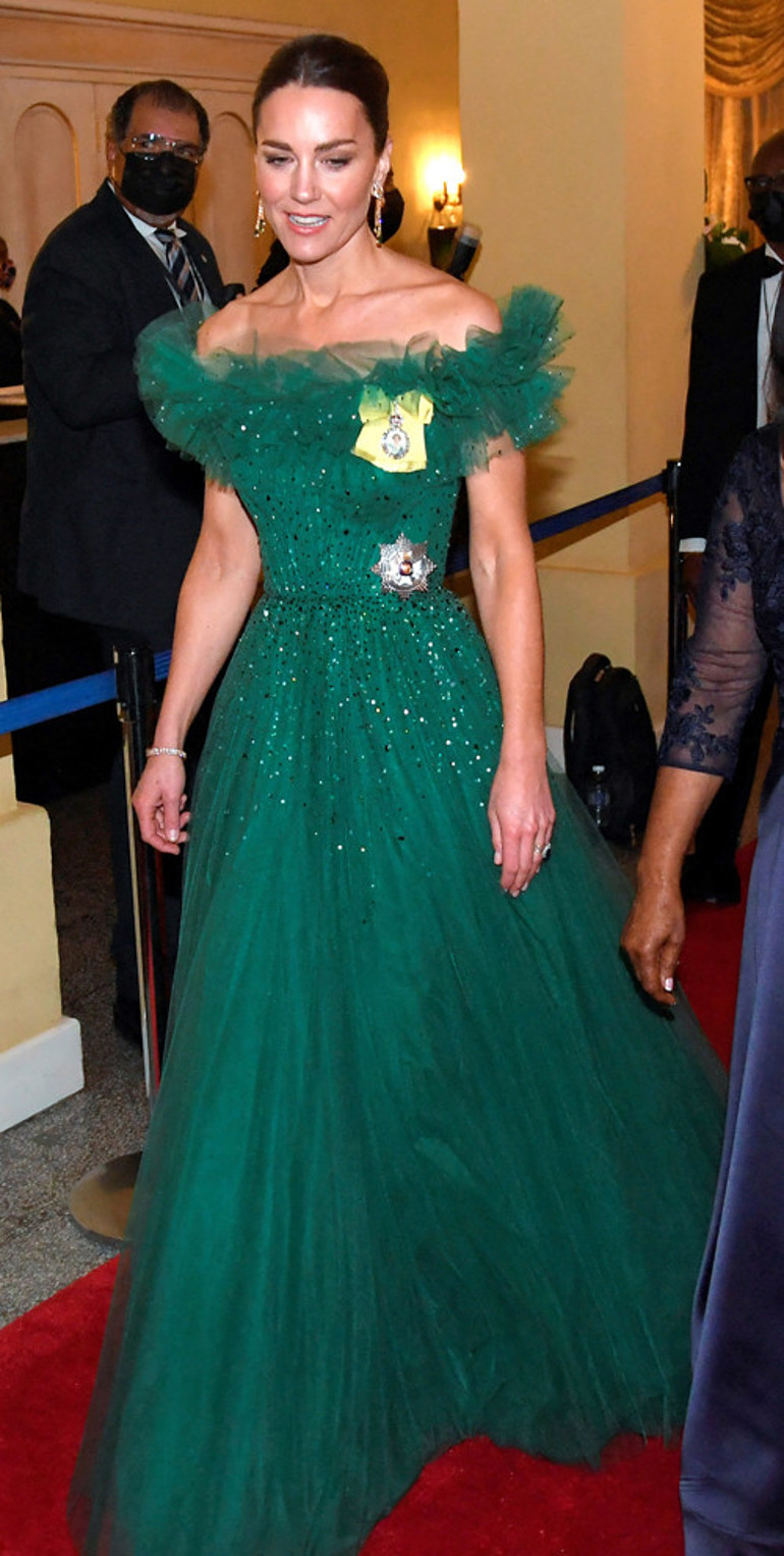 Herkes ona tutumlu diyordu: Sermayeyi elbiseye yatırdı... Eski Kate yok artık