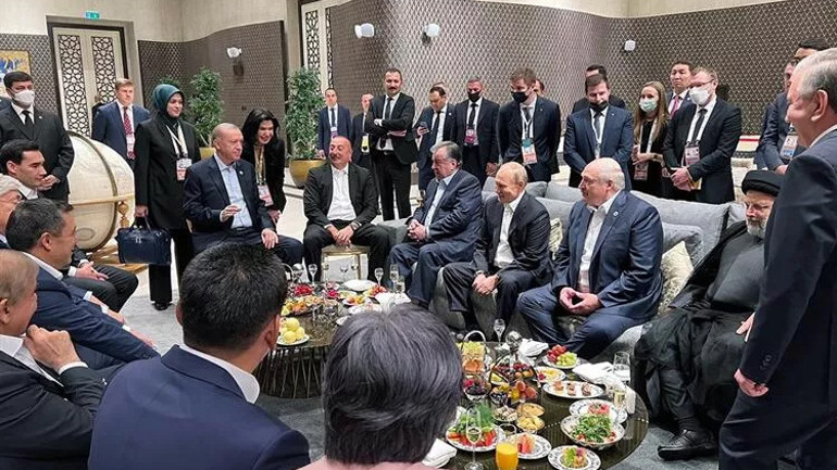 Son dakika... 2022 yılı böyle geçti: Cumhurbaşkanı Erdoğandan küresel barış için yoğun diplomasi trafiği