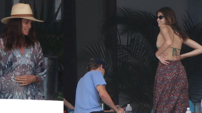 Eski yıla üstsüz veda