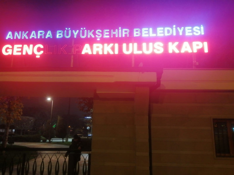 Köpeklerinin dışkılarını sokakta bırakanlar...