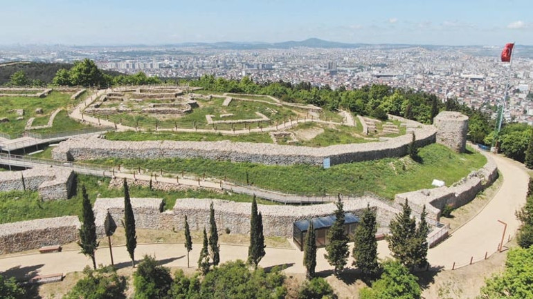Tekfur’un kızının âşık olduğu o kaleyi gezdim