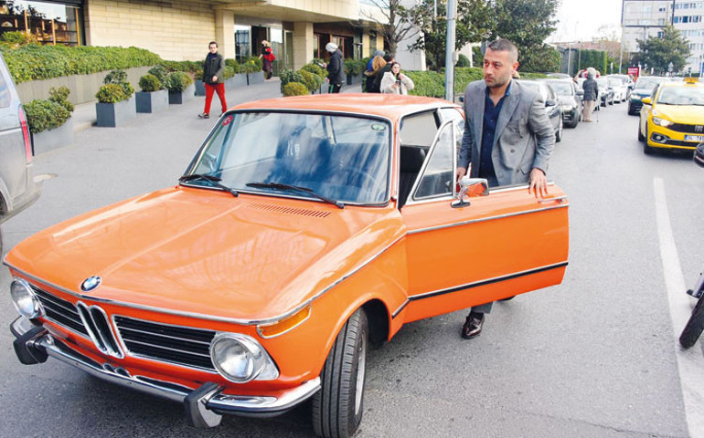 Kayak sezonu Palandöken’de açıldı