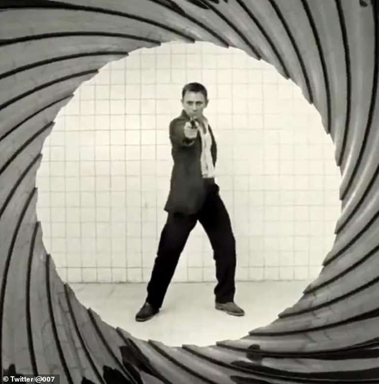 Yeni James Bond nihayet belli oldu: Yakışıklı oyuncu yapımcıyla görüştü, gizli seçmelere katıldı