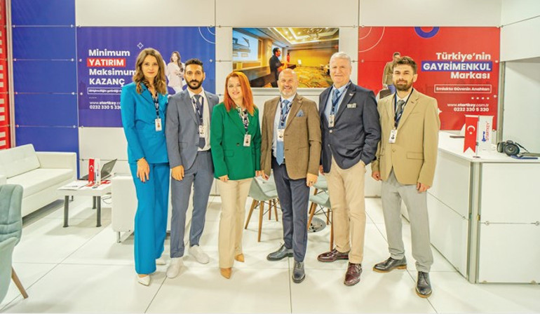 İzmir’de doğdu dünyaya açılıyor