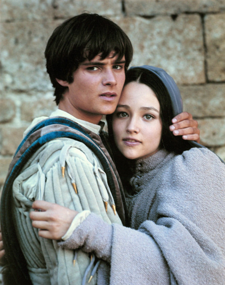 Yıllar sonra gelen taciz davası: Çıplak sahne yok diye kandırdılar...