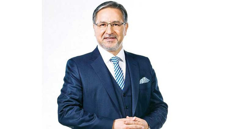 O fotoğraf için özür diledi