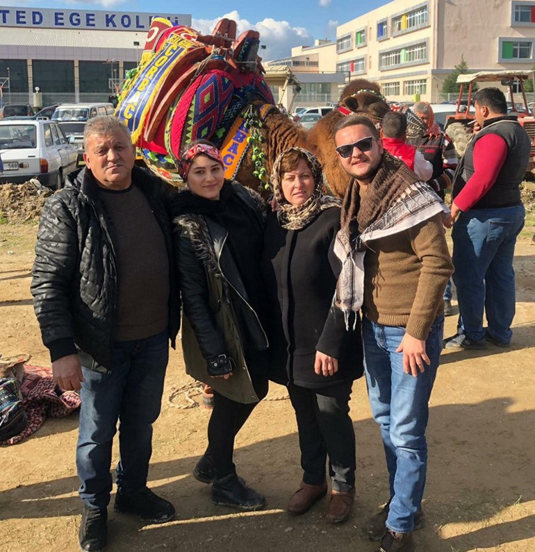 Sahibi ölen Çorbacı adlı deve, 2,5 yıl sonra ilk kez güreşip, kazandı