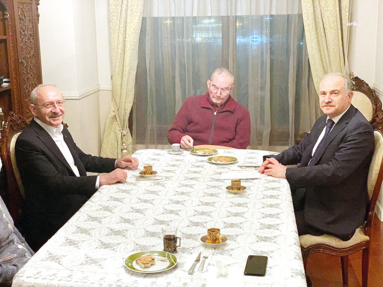 Baykal’ın oğlu Ataç Baykal: ‘O fotoğrafı ben çektim’