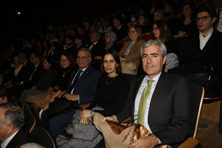 Üç tenor bir sahne
