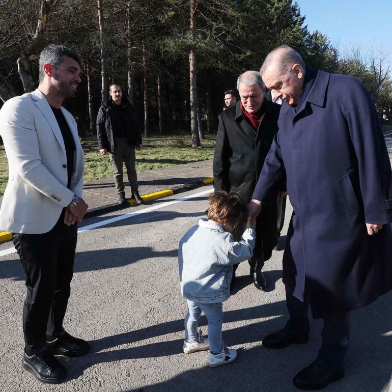 Cumhurbaşkanı Erdoğan’dan minik Zayn’a harçlık