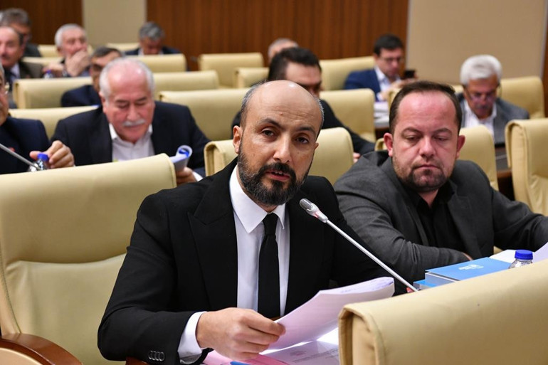AK Parti’li Yalçın’dan Denetim Komisyonu uyarısı