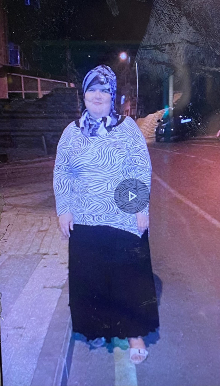 Zayıflamak için internetten ilaç aldı, 350 kiloyu aştı Felç kaldı, eşi terk etti