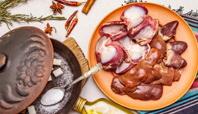 Büyük gruplar sahnede