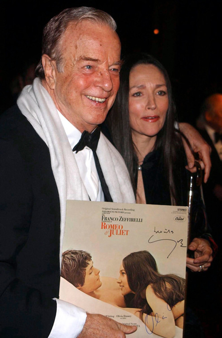 Madem taciz edildiniz, niye bu kadar yıl suskun kaldınız